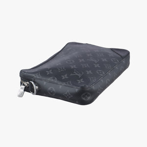 Pre-owned Louis Vuitton Trio Messenger black Monogram Eclipse Reverse M69443 shoulderbag | stylenewstar