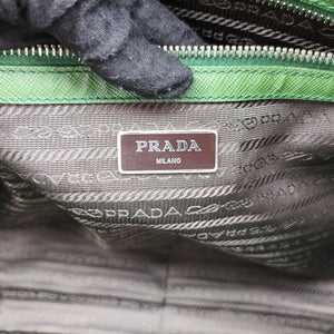 Pre-owned Prada Classic Laptop briefcase Green SAFFIANO Leather VS0305 shoulderbag | stylenewstar
