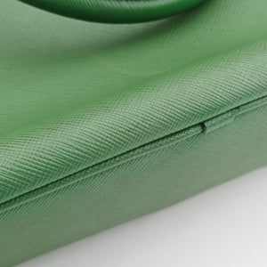 Pre-owned Prada Classic Laptop briefcase Green SAFFIANO Leather VS0305 shoulderbag | stylenewstar