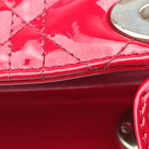 Pre-owned Christian Dior Lady Dior Red patent shoulderbag | stylenewstar
