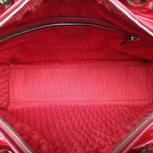 Pre-owned Christian Dior Lady Dior Red patent shoulderbag | stylenewstar