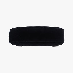 Pre-owned Gucci GG Marmont Black velour 476434 bum bag/waist bag | stylenewstar