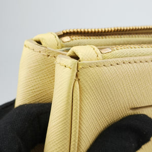 Secondhand Prada Galleria Yellow SAFFIANO Leather BN2274 shoulderbag | stylenewstar