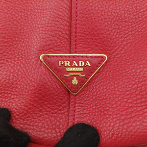 Vintage Prada Triangle Logo Red Leather shoulderbag | stylenewstar
