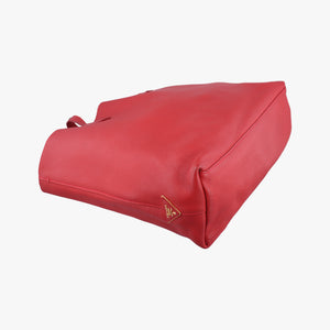 Vintage Prada Triangle Logo Red Leather shoulderbag | stylenewstar