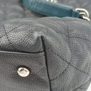 Vintage Chanel French Riviera Hobo Dark Navy Leather A66804 shoulderbag | stylenewstar