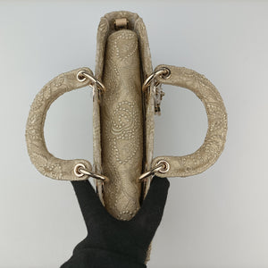 Pre-owned Christian Dior D JOY Beige fabric shoulderbag | stylenewstar