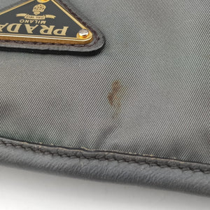 Pre-owned Prada Triangle logo Grey nylon × leather BR4991 handbag | stylenewstar