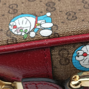 Pre-owned Gucci GG Supreme Doraemon Collaboration Red×Multicolour PVC coated canvas 647784 shoulderbag | stylenewstar