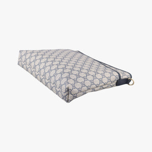 Pre-owned Gucci GG Supreme Grey PVC coated canvas 388924 shoulderbag | stylenewstar