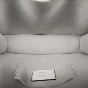 Secondhand Louis Vuitton Dauphine NV MINI Snow epi M55963 shoulderbag | stylenewstar