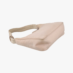 Pre-owned Prada Re-Edition 2005 Re-Nylon Bag Beige nylon 1BH204 handbag | stylenewstar