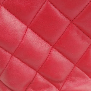 Pre-owned Chanel Matelasse Red lambskin shoulderbag | stylenewstar