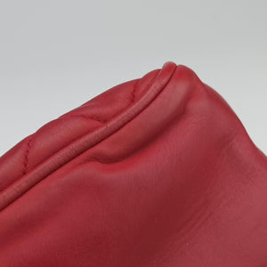 Pre-owned Chanel Matelasse Red lambskin shoulderbag | stylenewstar