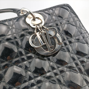 Pre-owned Christian Dior Lady Dior Black Patent handbag | stylenewstar