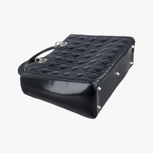 Pre-owned Christian Dior Lady Dior Black Patent handbag | stylenewstar
