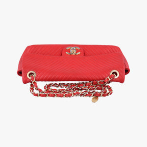 Vintage Chanel V stitch Red lambskin A92088 shoulderbag | stylenewstar