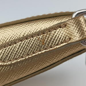 Pre-owned Prada Triangular logo plate Golden×White SAFFIANO Leather BT947C shoulderbag | stylenewstar