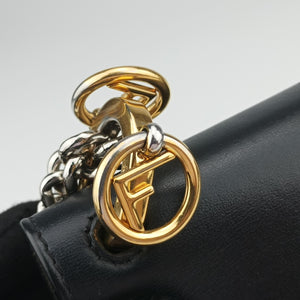 Pre-owned Fendi KAN I F Black Leather 8BT286 shoulderbag | stylenewstar