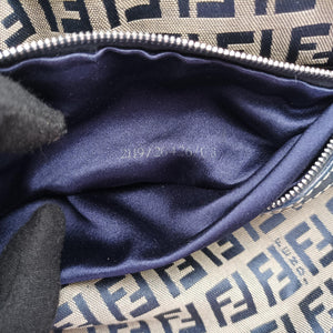 Pre-owned Fendi Baguette Brown×blue×Black fabric 26426 shoulderbag | stylenewstar