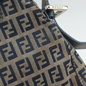 Pre-owned Fendi Baguette Brown×blue×Black fabric 26426 shoulderbag | stylenewstar