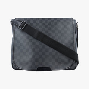 Vintage Louis Vuitton DANIEL MM Noir Damier GRAPHITE N58029 shoulderbag | stylenewstar