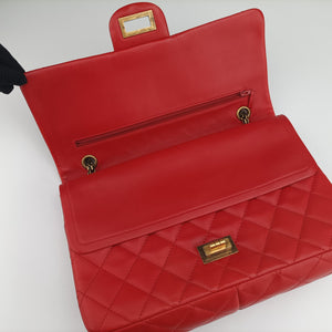 Secondhand Chanel 2.55 double flap Matelasse Red lambskin A37590 shoulderbag | stylenewstar