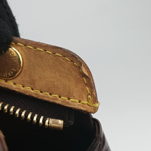 Pre-owned Louis Vuitton Brea MM Amarante Vernis M91619 shoulderbag | stylenewstar