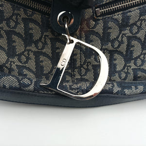 Secondhand Christian Dior Trotter D Charm Trimmed Diorissimo Pochette Navy × Ivory Jacquard × Leather shoulderbag | stylenewstar