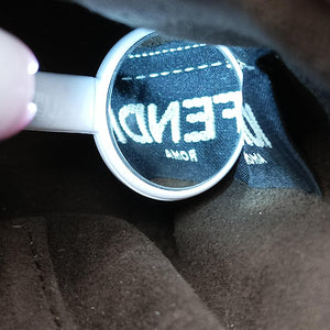 Pre-owned Fendi Dotcom Click Small Brown Leather 8BN299 shoulderbag | stylenewstar