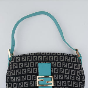 Pre-owned Fendi Mamma Baguette Beige×blue canvas×Leather 23908B shoulderbag | stylenewstar