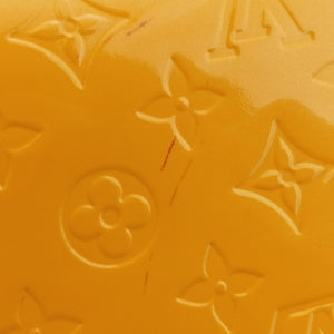 Pre-owned Louis Vuitton Bellflower PM Yellow Vernis M91731 shoulderbag | stylenewstar