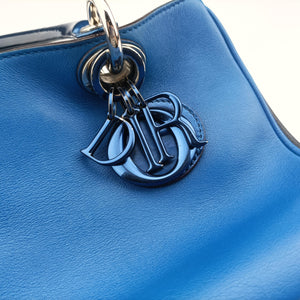Pre-owned Christian Dior Diorissimo Blue Leather shoulderbag | stylenewstar
