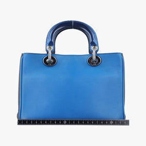 Pre-owned Christian Dior Diorissimo Blue Leather shoulderbag | stylenewstar