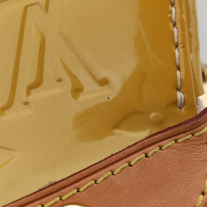 Pre-owned Louis Vuitton Bréa MM Dunne Vernis M90180 shoulderbag | stylenewstar