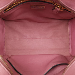 Pre-owned Prada Embossed LOGO Pink SAFFIANO Leather 1BA164 shoulderbag | stylenewstar