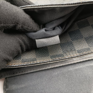 Pre-owned Louis Vuitton DANIEL MM Noir Damier GRAPHITE N41260 shoulderbag | stylenewstar