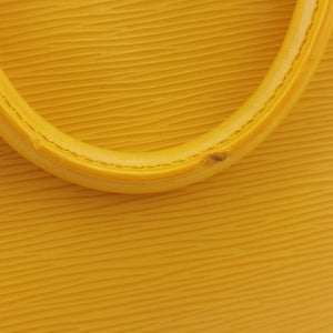 Vintage Louis Vuitton Alma PM MIMOSA Epi M40951 shoulderbag | stylenewstar