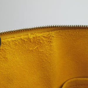 Vintage Louis Vuitton Alma PM MIMOSA Epi M40951 shoulderbag | stylenewstar