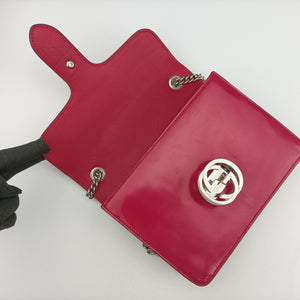 Vintage Gucci Interlocking G Red Patent Leather 387609 shoulderbag | stylenewstar
