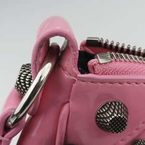Secondhand Balenciaga Le Cagole Pink Patent shoulderbag | stylenewstar