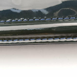 Pre-owned Chanel Paris-Venice Vinyl Lipstick Ligne Blue Patent Leather A47926 shoulderbag | stylenewstar