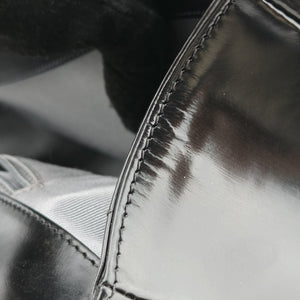 Pre-owned Chanel BOY CHANEL Black Enamel A67021 shoulderbag | stylenewstar