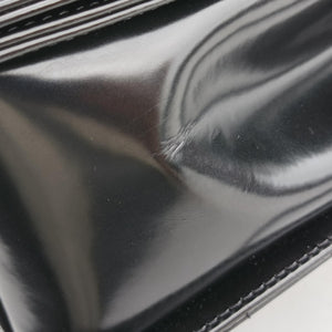 Pre-owned Chanel BOY CHANEL Black Enamel A67021 shoulderbag | stylenewstar