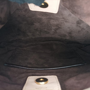 Pre-owned Yves Saint Laurent Mombasa Beige Suede 129134 shoulderbag | stylenewstar