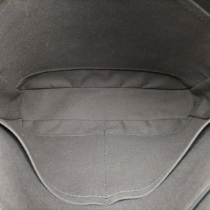 Pre-owned Louis Vuitton District PM Noir Damie Infini Leather N41286 shoulderbag | stylenewstar