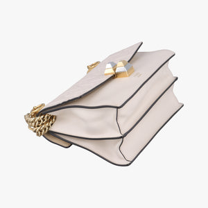 Secondhand Fendi studded Kan I White Leather 8M0381 shoulderbag | stylenewstar