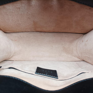 Pre-owned Gucci Sylvie Black Leather 470270 shoulderbag | stylenewstar