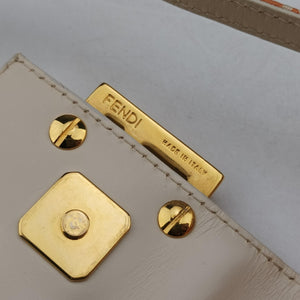 Pre-owned Fendi Baguette pink×orange canvas 226226 handbag | stylenewstar