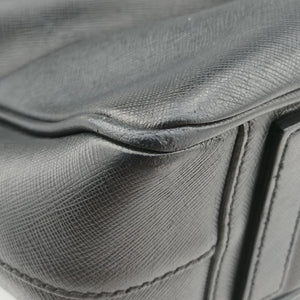 Secondhand Prada Business Briefcase Black SAFFIANO Leather 2VE011 handbag | stylenewstar